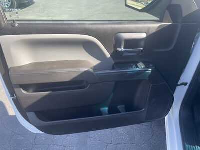 2017 Chevrolet 2500 Reg Cab, $20954. Photo 12