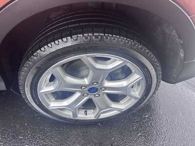 2017 Ford Escape, $9995. Photo 10