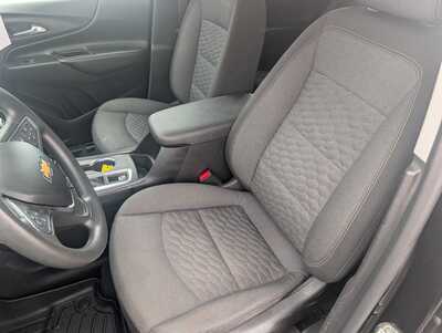 2018 Chevrolet Equinox, $8995. Photo 11