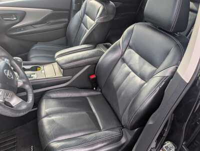 2015 Nissan Murano, $9997. Photo 11