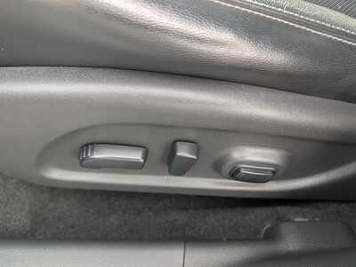 2015 Nissan Murano, $9997. Photo 12