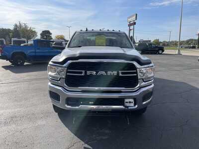 2020 RAM 3500 Crew Cab, $36495. Photo 3