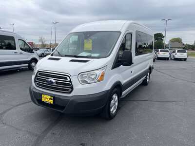 2017 Ford Transit-350, $8995. Photo 4