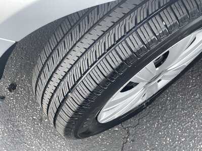 2014 Volkswagen Jetta, $9987. Photo 10