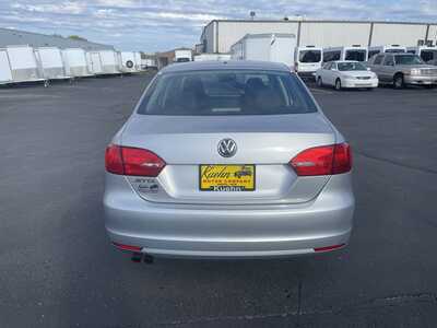 2014 Volkswagen Jetta, $9987. Photo 7