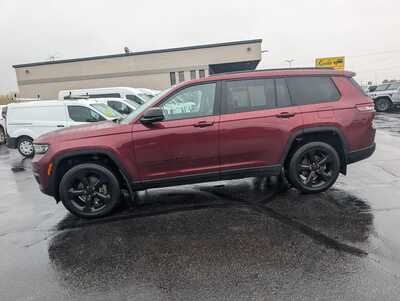 2023 Jeep Grand Cherokee L, $28995. Photo 5