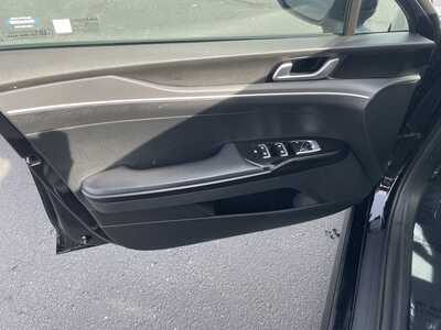 2024 Kia K5, $24927. Photo 11