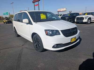 2020 Dodge Grand Caravan, $15927. Photo 2