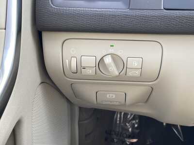 2012 Volvo XC60, $14495. Photo 12