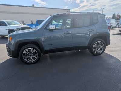2017 Jeep Renegade, $11984. Photo 5