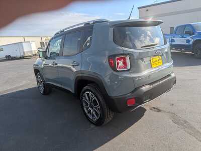 2017 Jeep Renegade, $11984. Photo 6