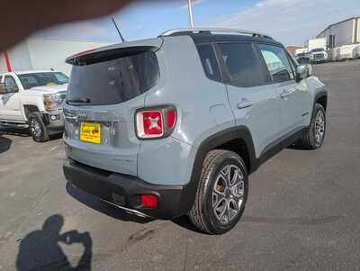 2017 Jeep Renegade, $11984. Photo 8