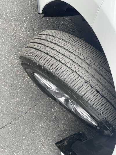 2023 Toyota Sienna, $37977. Photo 10