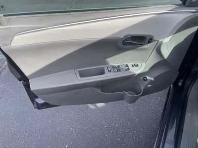 2012 Chevrolet Malibu, $2995. Photo 10
