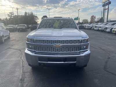 2019 Chevrolet 2500 Crew Cab, $23977. Photo 3