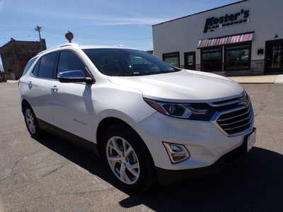 2018 Chevrolet Equinox, $15900. Photo 2