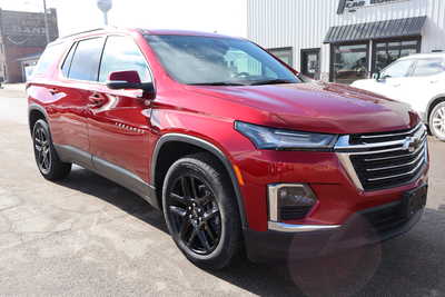2022 Chevrolet Traverse, $25500. Photo 2