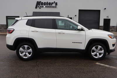 2018 Jeep Compass, $11995. Photo 5