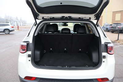 2018 Jeep Compass, $11995. Photo 9