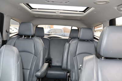2019 Buick Enclave, $18500. Photo 6