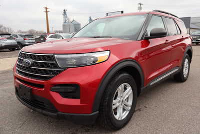 2021 Ford Explorer, $19995. Photo 1