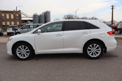 2015 Toyota Venza, $11995. Photo 8