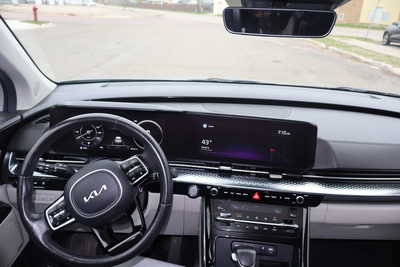 2022 Kia Carnival, $26995. Photo 7