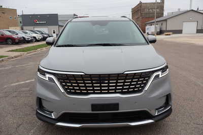 2022 Kia Carnival, $26995. Photo 12