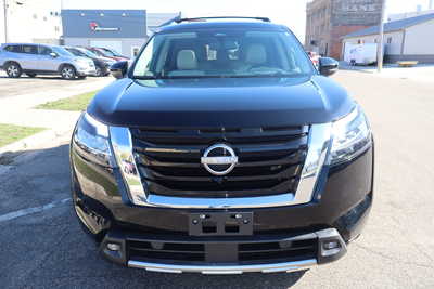 2022 Nissan Pathfinder, $27995. Photo 12