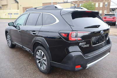 2024 Subaru Outback, $24500. Photo 4