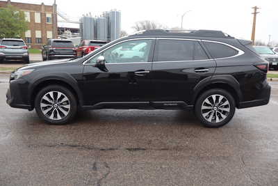 2024 Subaru Outback, $24500. Photo 8