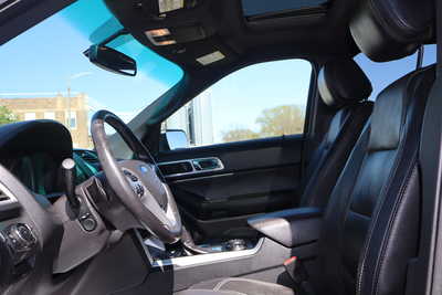 2014 Ford Explorer, $11995. Photo 5