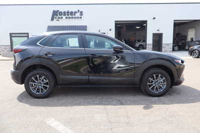 2024 Mazda CX-30, $19995. Photo 9