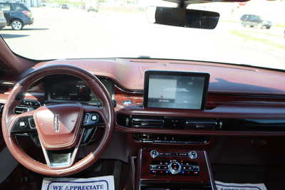 2022 Lincoln Aviator, $39995. Photo 7