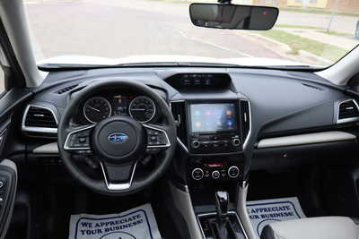 2023 Subaru Forester, $25500. Photo 7