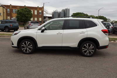 2023 Subaru Forester, $25500. Photo 8