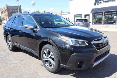 2020 Subaru Outback, $19995. Photo 2