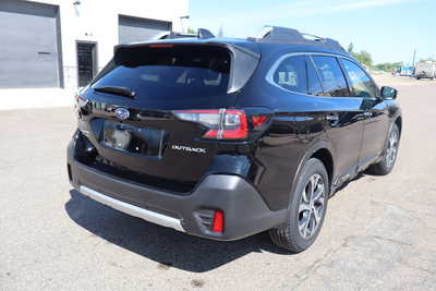2020 Subaru Outback, $19995. Photo 3