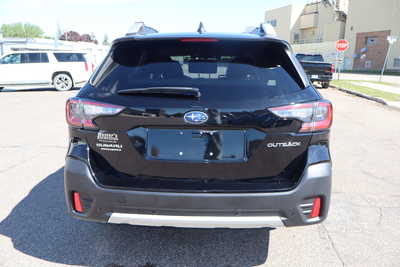 2020 Subaru Outback, $19995. Photo 10