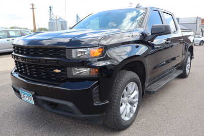 2020 Chevrolet 1500 Crew Cab, $23995. Photo 1