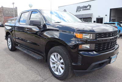 2020 Chevrolet 1500 Crew Cab, $23995. Photo 2