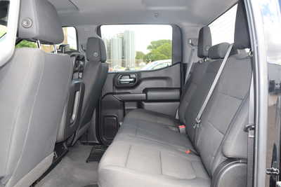 2020 Chevrolet 1500 Crew Cab, $23995. Photo 6