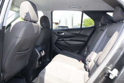 2019 Chevrolet Equinox, $11995. Photo 6