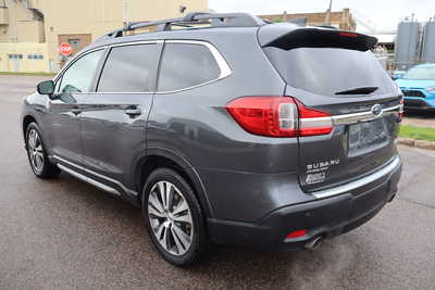 2022 Subaru Ascent, $25500. Photo 4