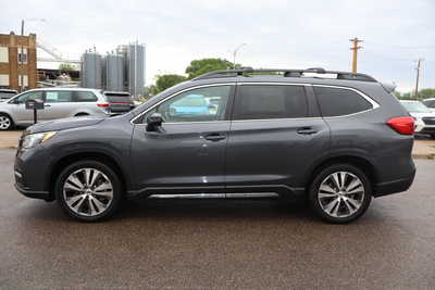 2022 Subaru Ascent, $25500. Photo 8