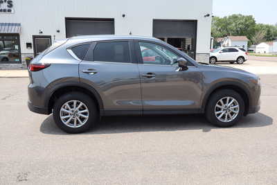 2023 Mazda CX-5, $20500. Photo 9