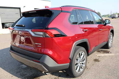 2022 Toyota RAV4, $29500. Photo 3