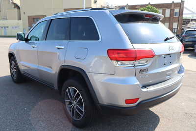2018 Jeep Grand Cherokee, $15995. Photo 4