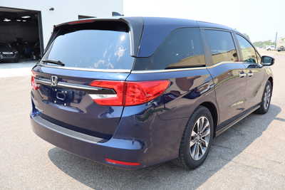 2021 Honda Odyssey, $25500. Photo 3