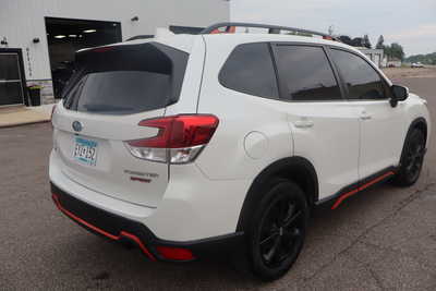2019 Subaru Forester, $17500. Photo 3
